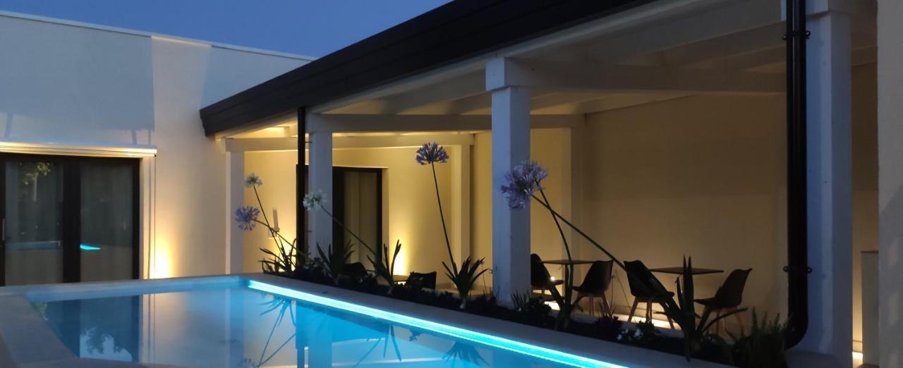 Thalassa Rooms อาโวลา ภายนอก รูปภาพ