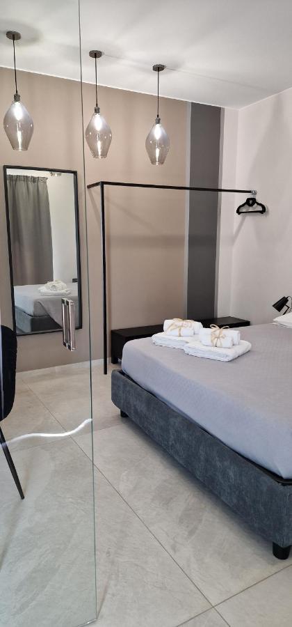 Thalassa Rooms อาโวลา ภายนอก รูปภาพ